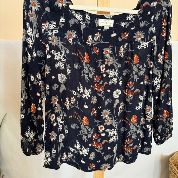 🍀Lucky Brand Smocked Square Neck Top Small *EUC! Navy/Floral - Picture 4 of 7
